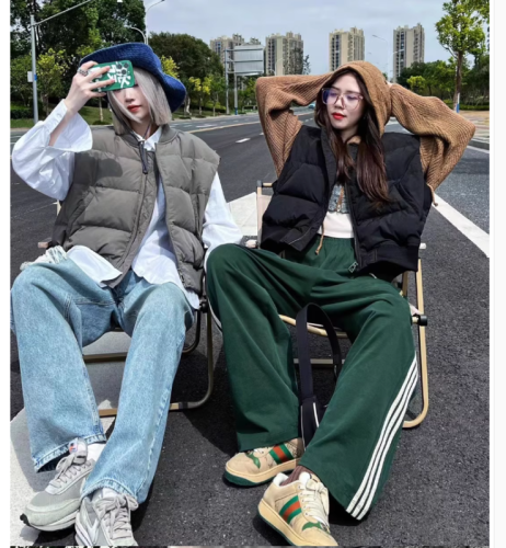South Korea's Dongdaemun 23rd Autumn and Winter Waistcoat Loose Casual Down Jacket Baseball Collar Down Vest Women's Short Style