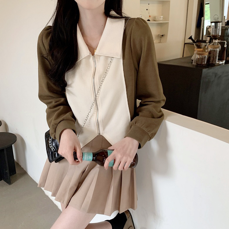 大碼polo領打底衫女秋冬內搭t恤設計感辣妹胖mm撞色長袖短款上衣