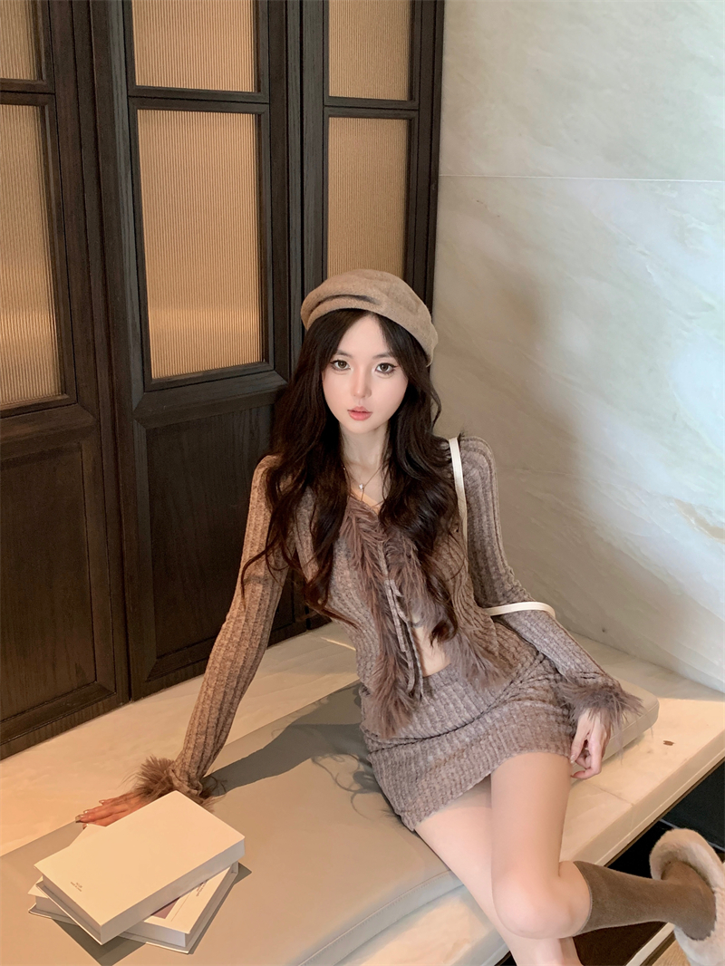 實拍~冬季氛圍感毛毛織針V領綁帶開衫高級感包臀半身裙套裝女