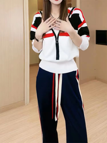 时尚小众套装女年新款修身显瘦运动卫衣两件套韩版高级感