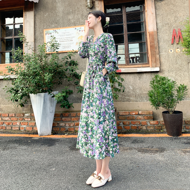 辣妹波西米亞長袖氣質歐美風收腰碎花雪紡連衣裙法式辣媽大裙擺