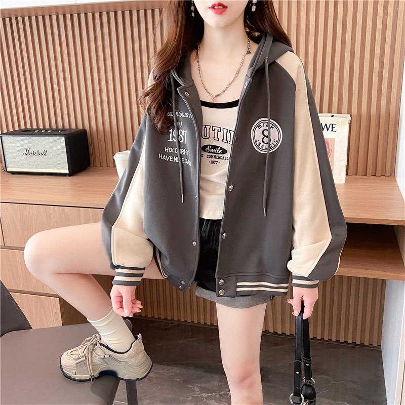 實拍 加絨寬鬆連帽棒球服外套女秋冬小眾撞色拼接卡通刺繡開衫