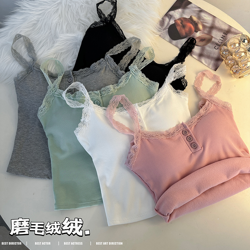 實拍 白色蕾絲小吊帶秋冬內搭性感修身緊身短款帶胸墊上衣潮