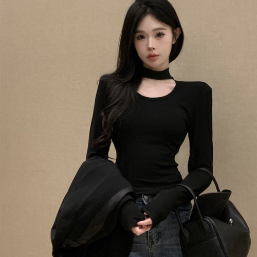 Actual shot ~ turtleneck bottoming top black hollow round neck elastic slim long-sleeved T-shirt with chest pad