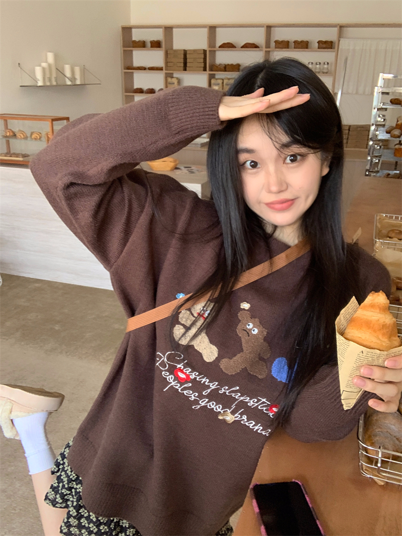 韓版卡通植絨套頭小熊毛衣女2023年秋冬季新款可愛甜美寬鬆上衣