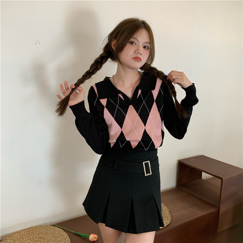 Actual shot of British college style rhombus color-blocked V-neck knitted long-sleeved top
