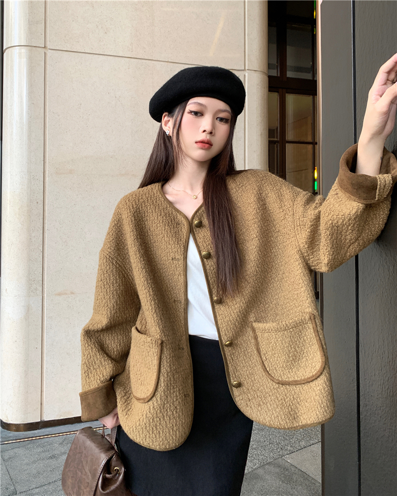 實拍  美式小香風寬鬆顯瘦純色時尚高級感圓領單排扣外套女潮