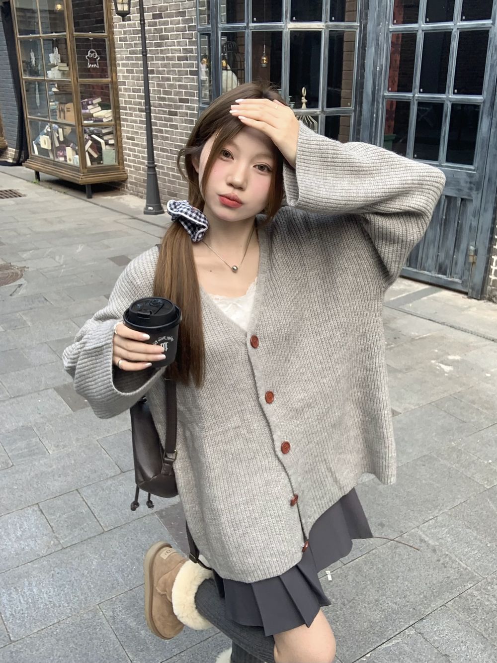 實拍三標齊小個子純色V領坑紋毛衣外套