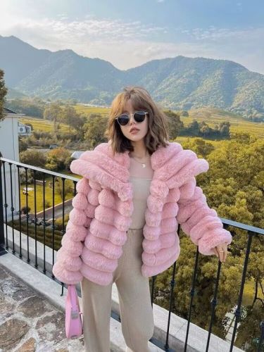  Autumn and Winter New Totoro Lapel Fur Short Jacket Fashionable Temperament Internet Celebrity Environmentally Friendly Imitation Fur Women