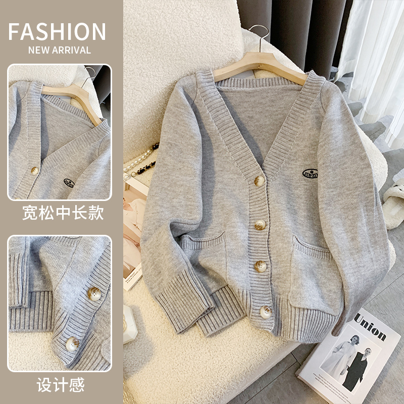 實拍-慵懶風V領刺繡中長款針織開衫女秋冬寬鬆高級感毛衣外套加厚