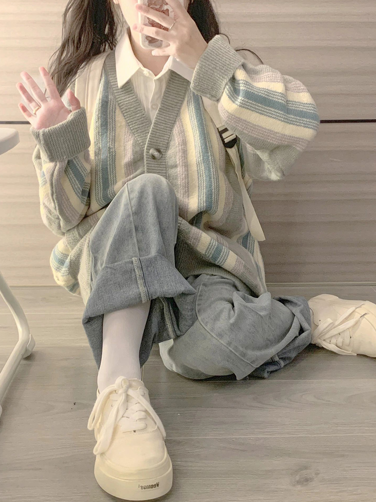 茶歇法式復古V領開衫條紋毛衣女寬鬆慵懶風秋冬季外套加厚上衣潮
