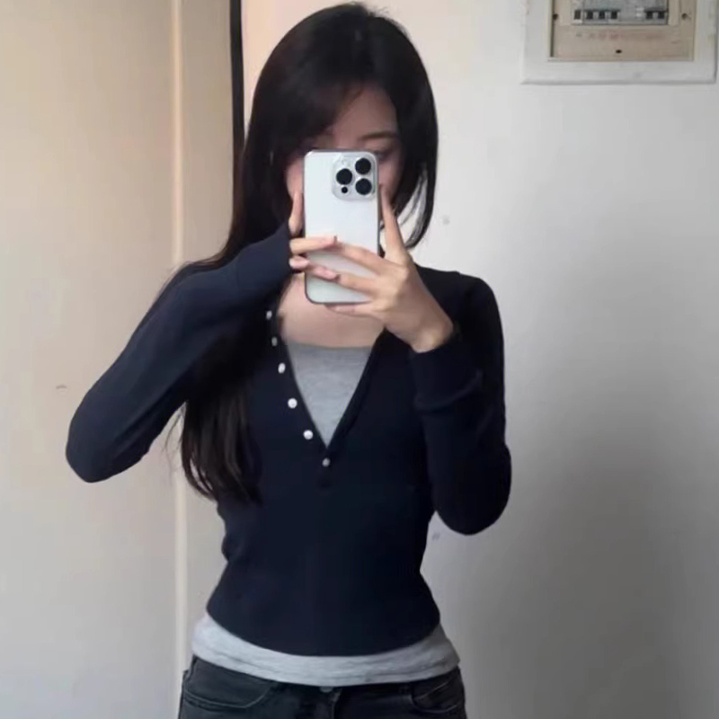 Fake two pieces of new short early autumn slim long-sleeved women's T-shirts spring and autumn bottoming shirts with inner tops