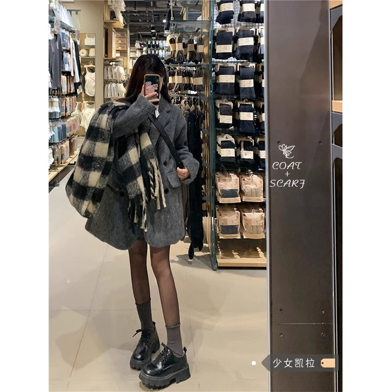 Gray short woolen suit jacket for women in autumn and winter new style high-end thick woolen coat for small people