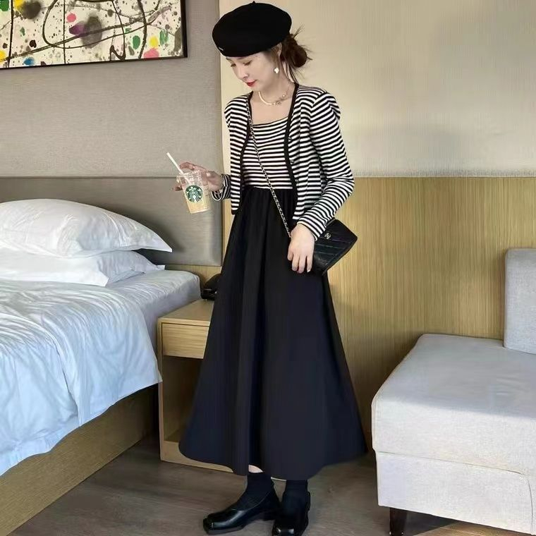 New Autumn Gentle Style Niche Dress for Women 2023 New Korean Style Spliced ​​Suspender Skirt + Striped Jacket