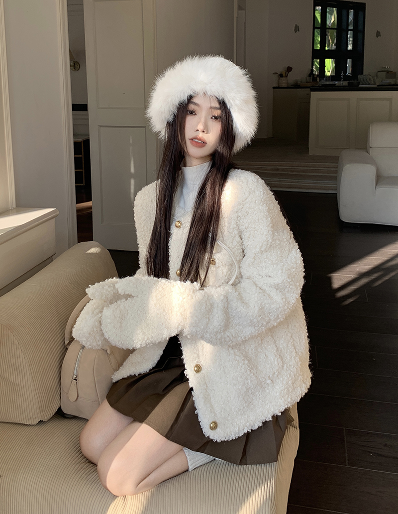 實拍  羊羔毛外套女2023秋冬加厚顆粒絨圓領小香風上衣