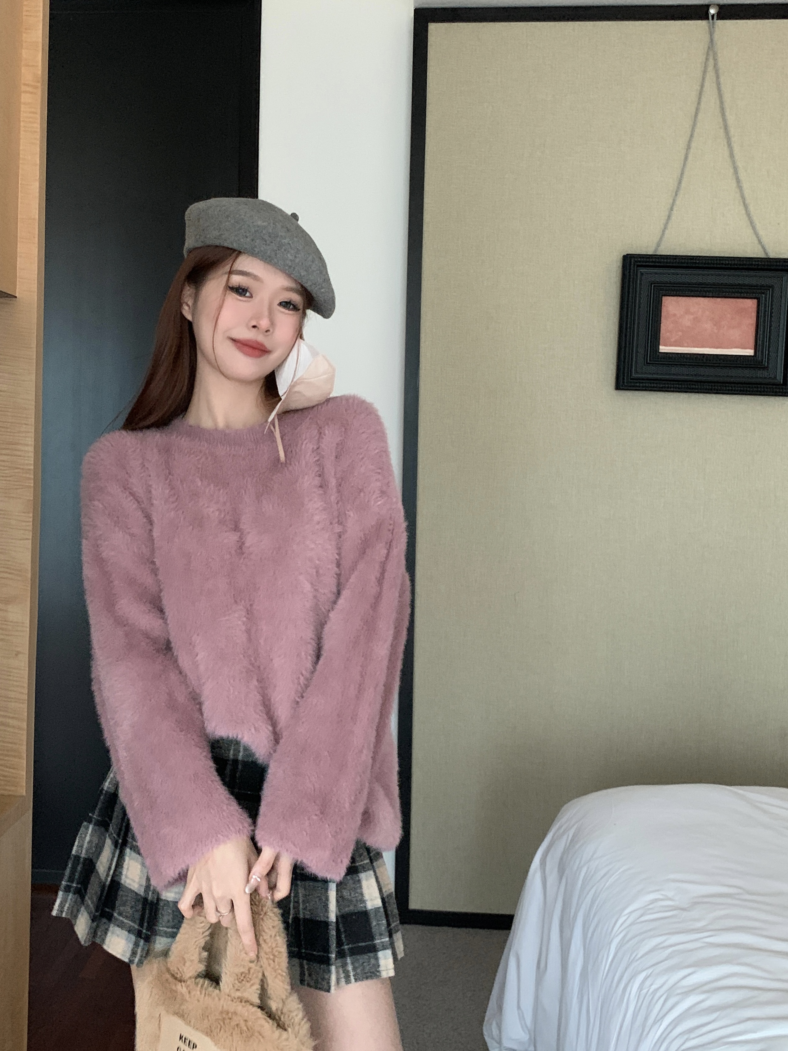 實拍 新款韓版寬鬆圓領軟糯水貂絨親膚毛絨絨毛衣上衣