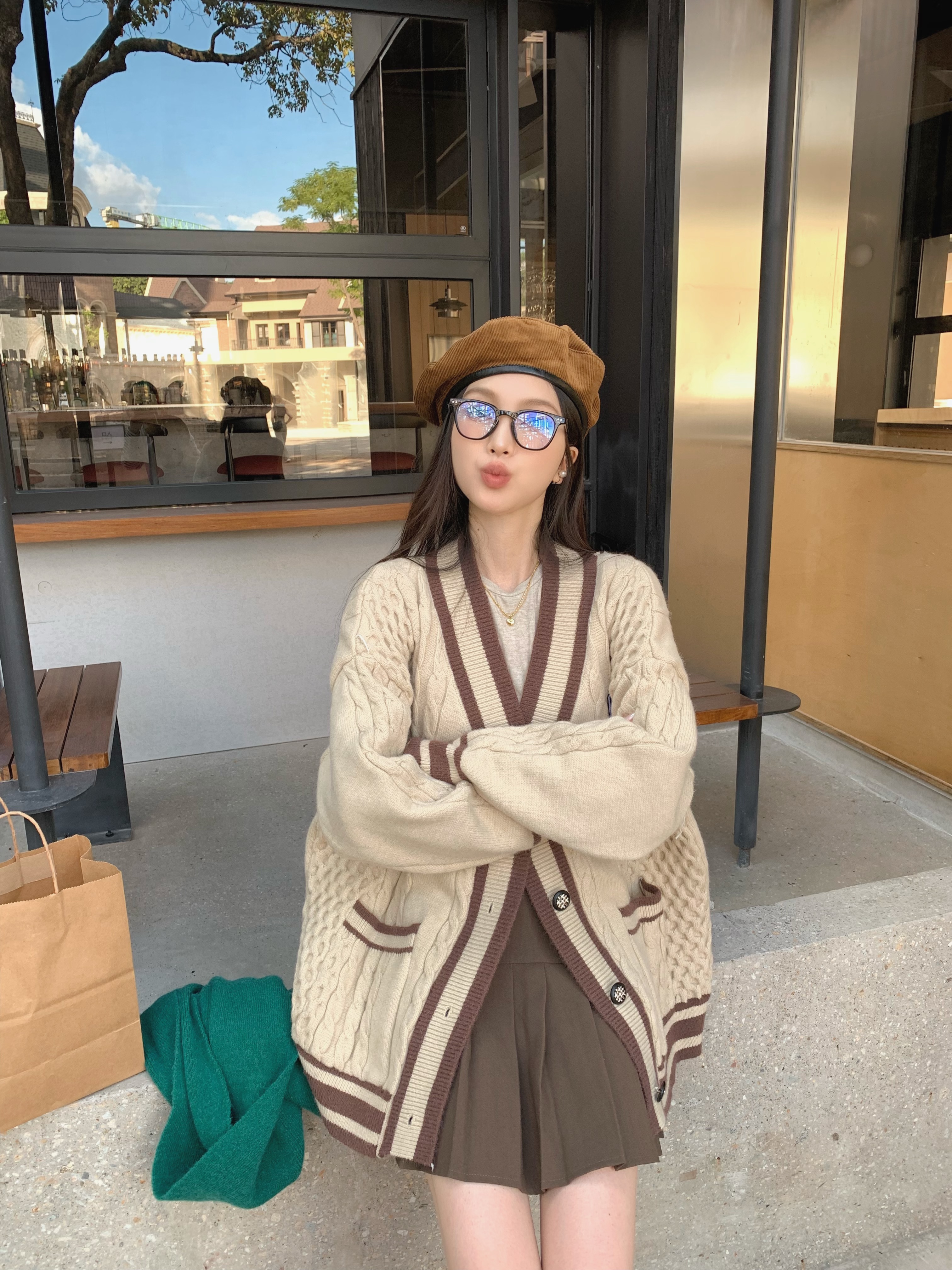 實拍 學院少女~~經典撞色厚實毛衣外套