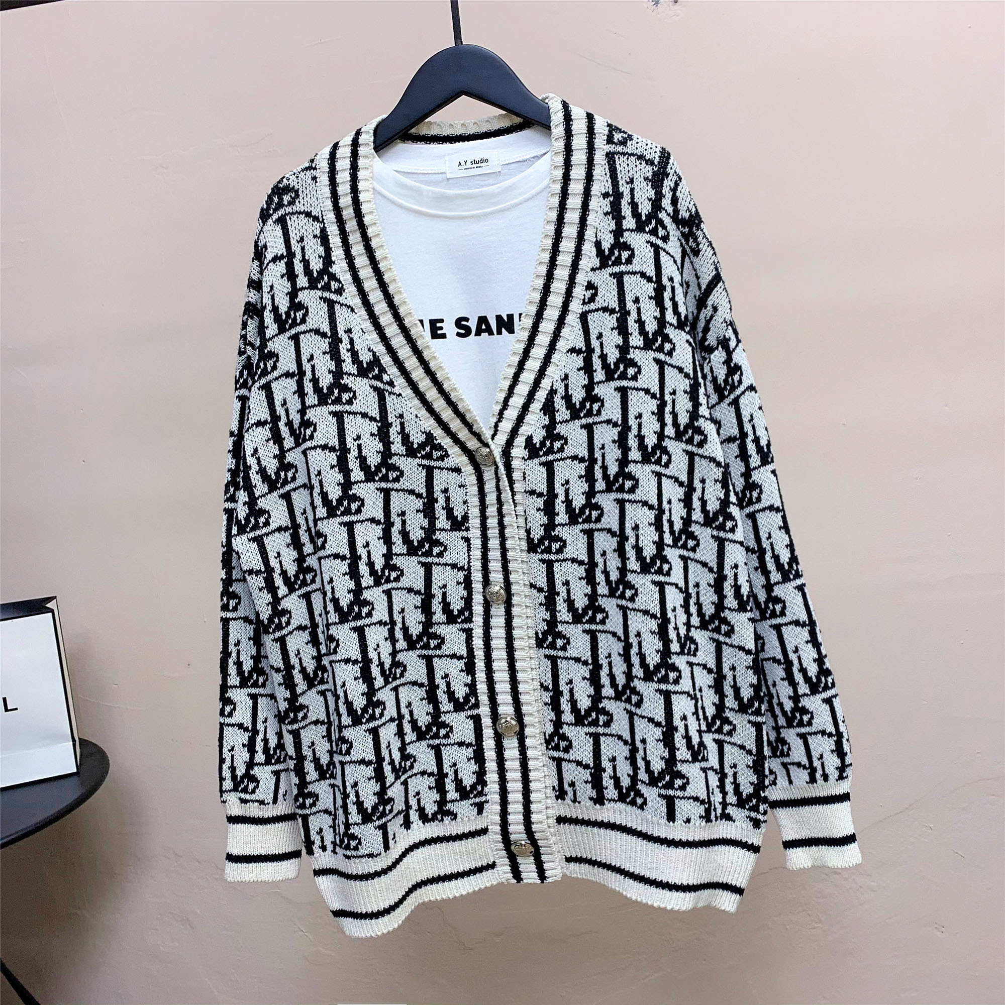 Sweater coat women's autumn and winter 2023 new style knitted cardigan spring and autumn loose outer wear Korean style tops versatile