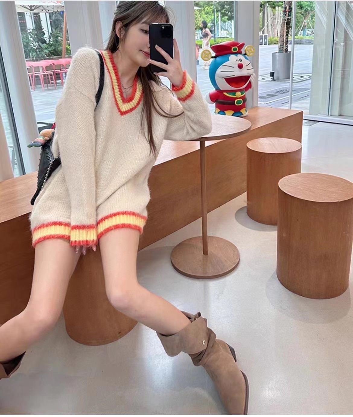New color-blocked v-neck long-sleeved mohair top for women loose 2023 early autumn slim lazy style pullover sweater