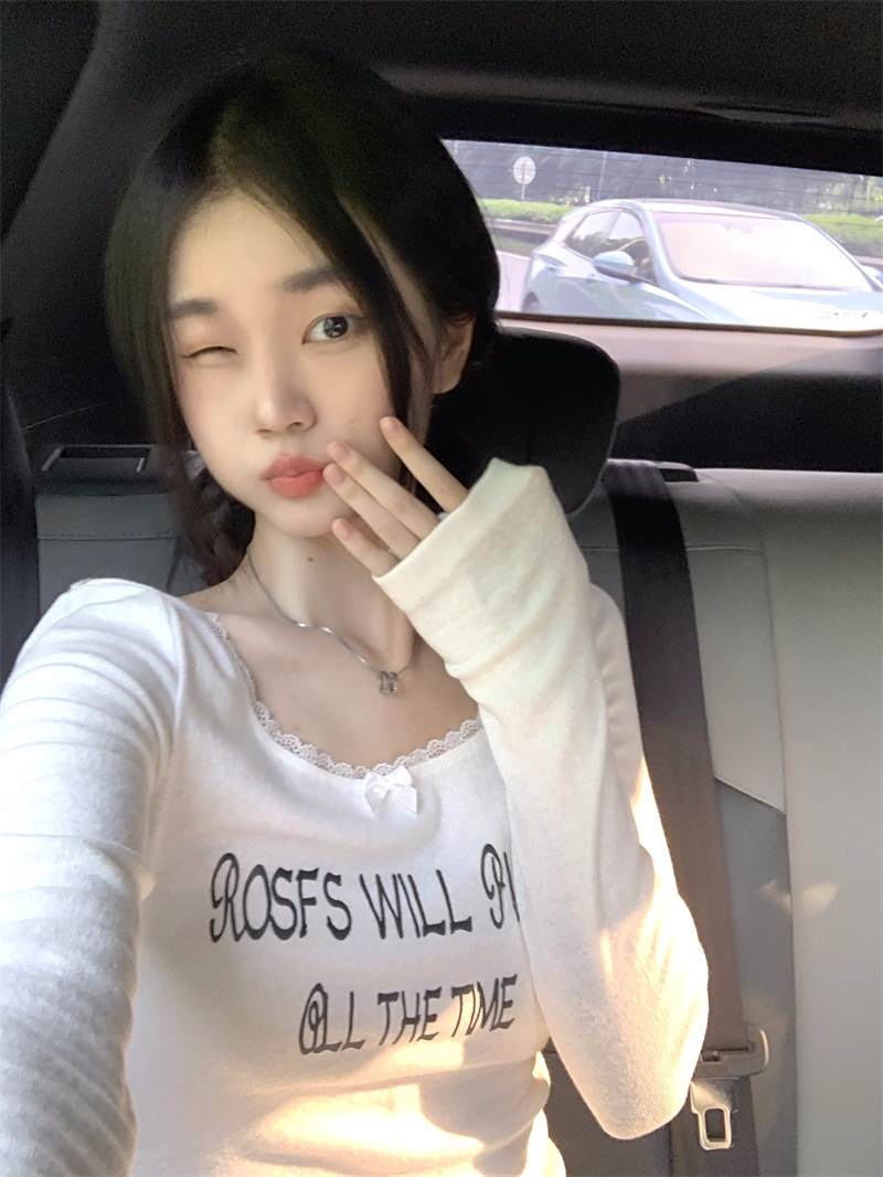 純欲風蕾絲花邊長袖T恤女秋季韓系2023新款修身短款蝴蝶結打底衫