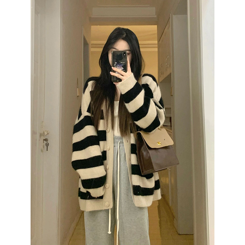 優質穿搭條紋毛衣女中長款設計感寬鬆潮針織日系慵懶復古開衫外套