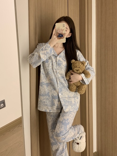 Real shot of high-end Korean style ink painting printed pajamas, loose and exquisite suit for women