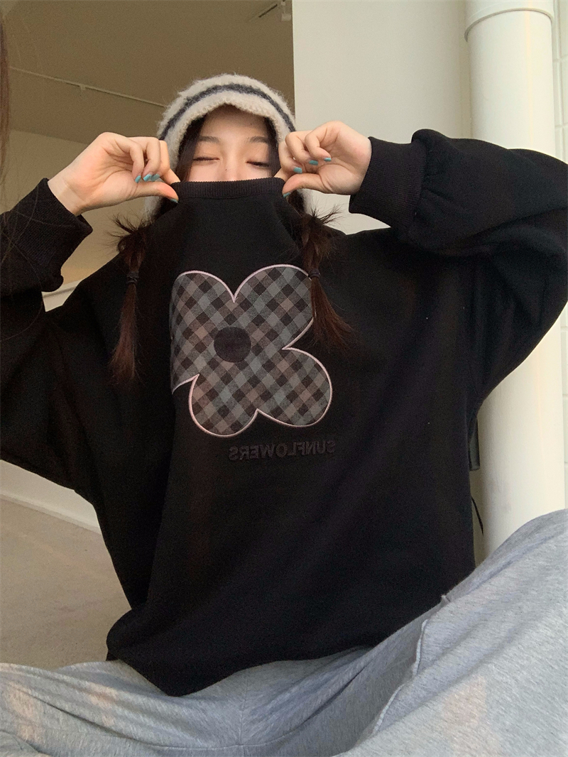 Actual shot ~ Women's patchwork flower velvet sweatshirt 2023 autumn and winter Korean style sweet loose casual round neck top