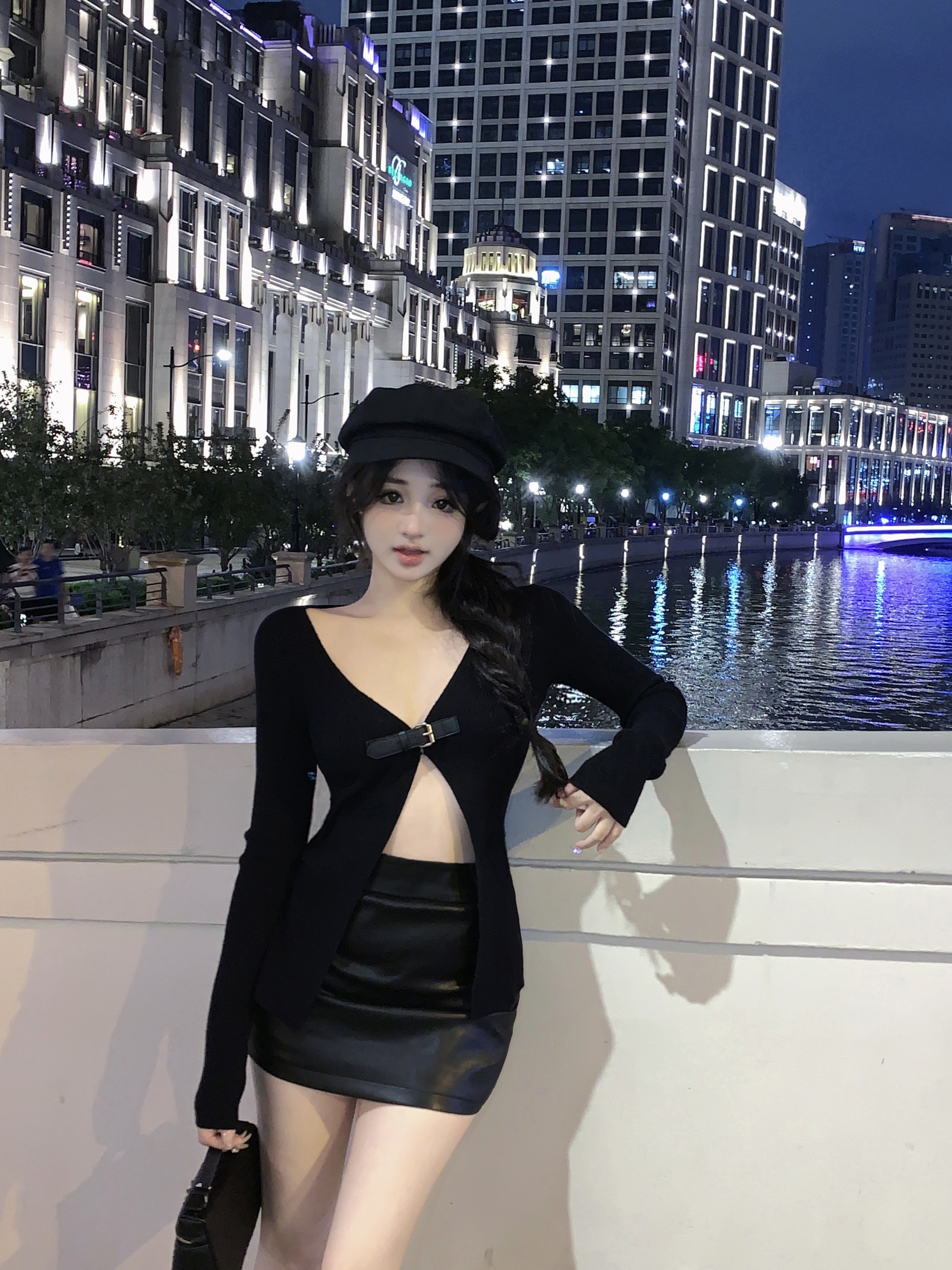 實拍  辣妹風外搭修身顯瘦V領針織衫
