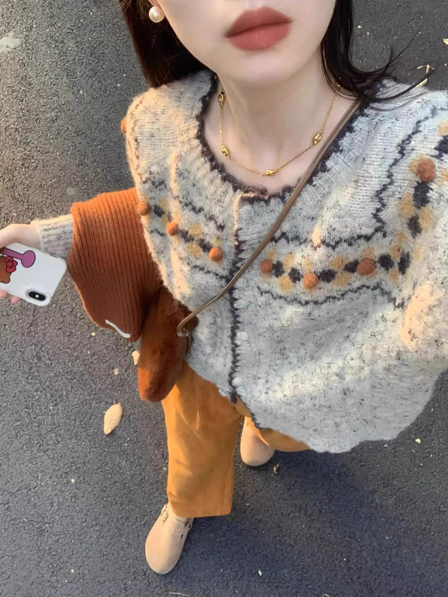 高級感 毛衣女秋冬刺繡上衣慵懶風軟糯外套灰色針織開衫外穿