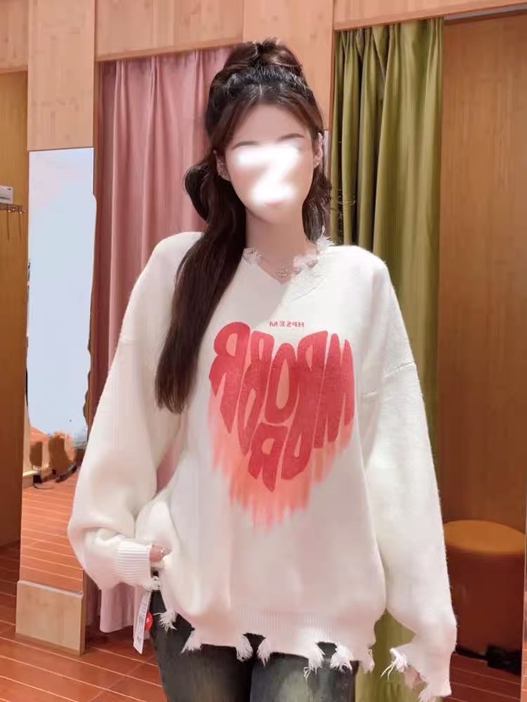 甜美字母愛心印花破洞長袖衛衣女秋冬新款設計感小眾寬鬆減齡上衣