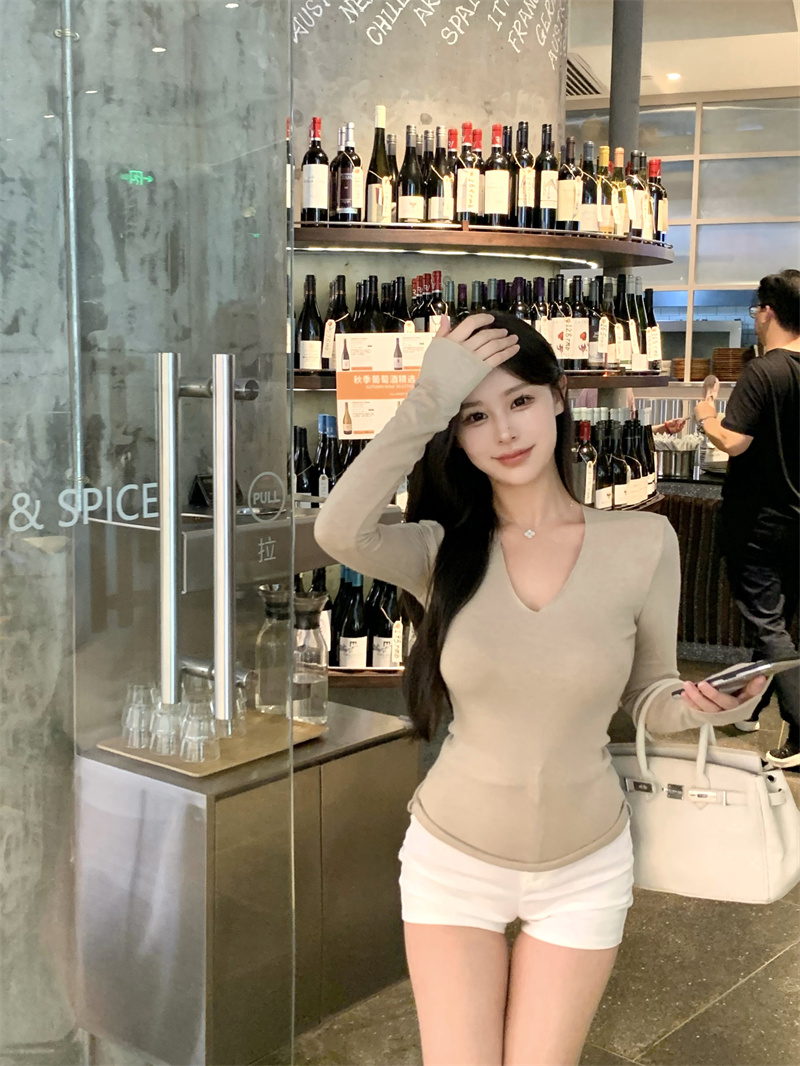 實拍 V領修身顯瘦長袖打底衫上衣