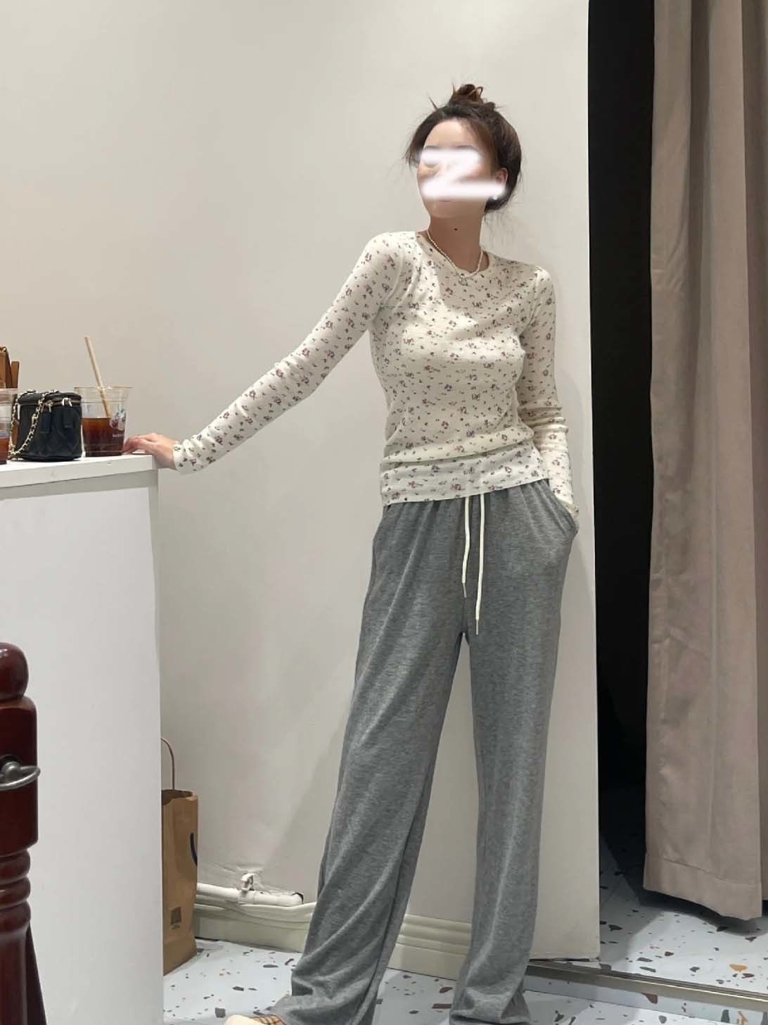 德絨設計感小眾碎花長袖衫女早秋新款修身顯瘦打底衫外穿上衣