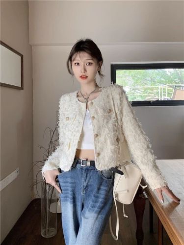 Korean style small fragrant design, loose and versatile short coat with tassels