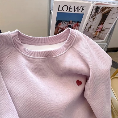 Xiao C's simple and fashionable pullover sweatshirt for women 2023 spring new couple loose casual sports top ins