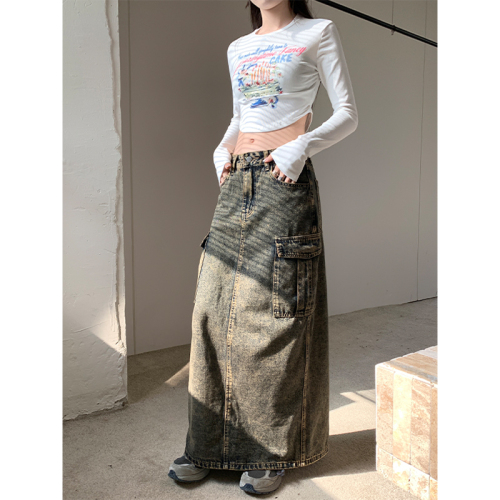 Real shot of retro denim workwear skirt for women 2023 autumn slit versatile mid-length distressed hip-covering A-line skirt