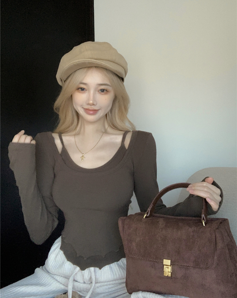 Real shot of sexy pure lust style fake two-piece long-sleeved T-shirt for women, slim-fitting inner layering shirt, irregular top