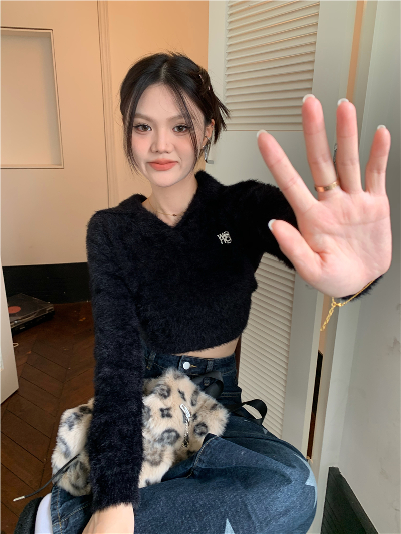實拍 百搭翻領軟糯水貂絨短款毛衣