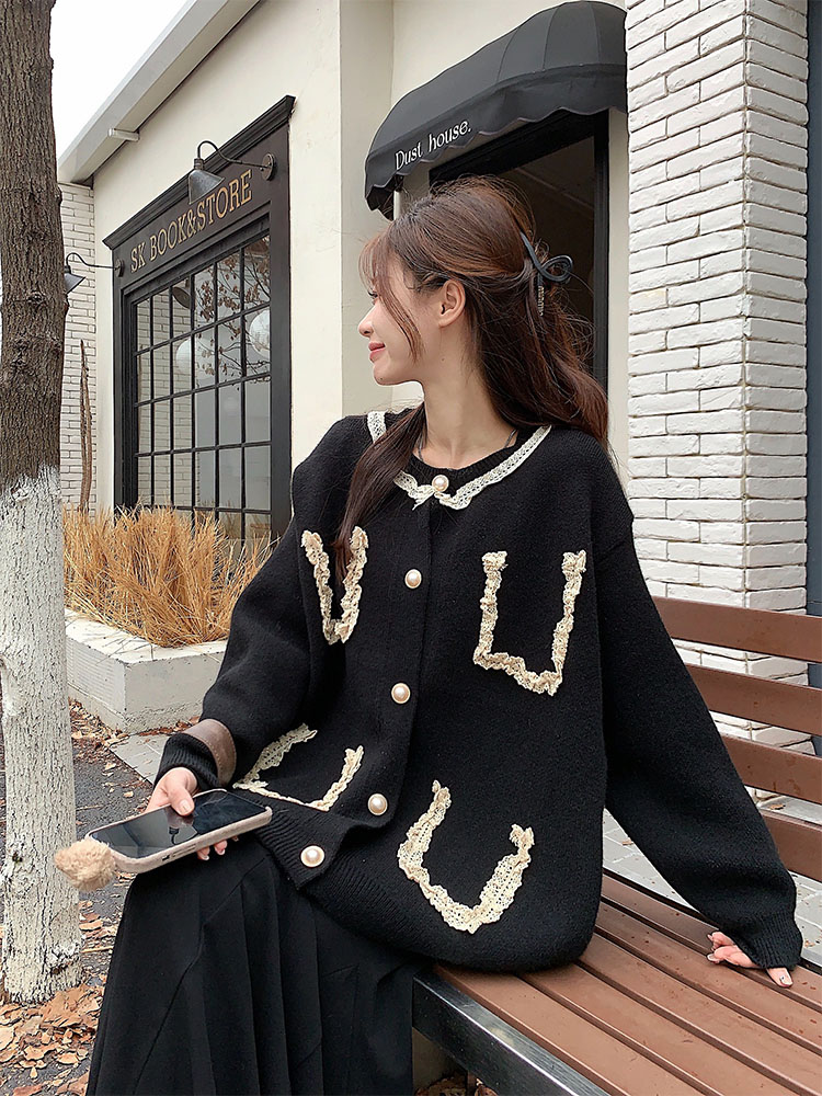Actual shot of autumn and winter French style simple knitted cardigan sweater jacket