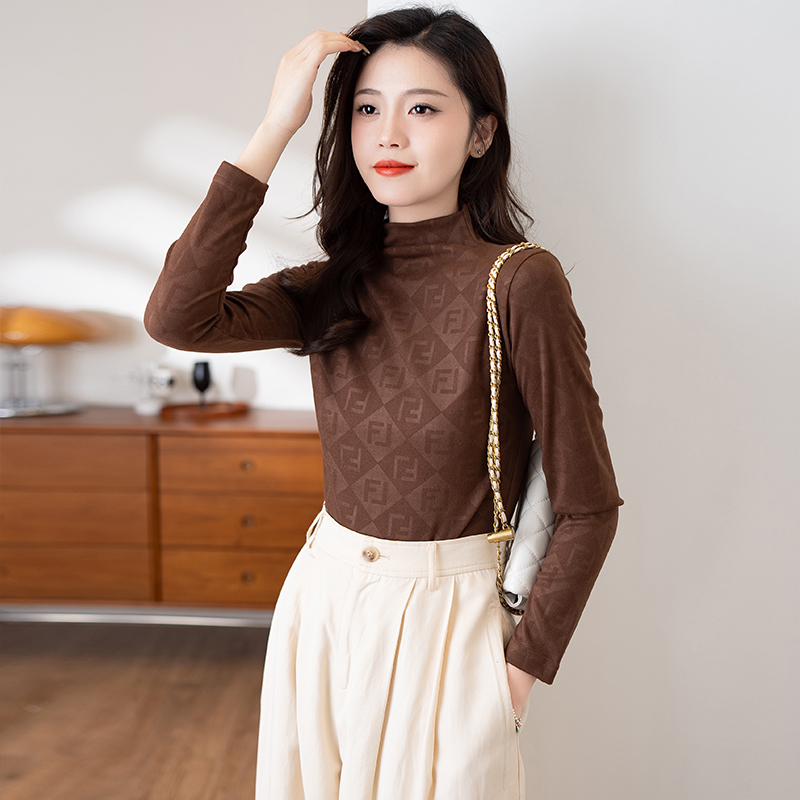 Real shot of German velvet half turtleneck bottoming shirt for women in autumn and winter thickened and velvet embossed long-sleeved T-shirt ins trend