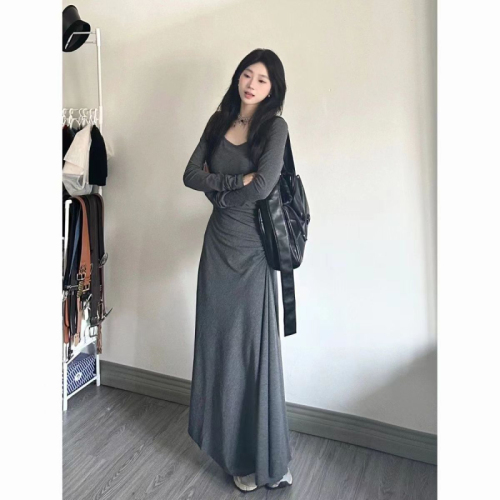 Hot Girl Pure Desire Long Sleeve Dress Women's Autumn Slim Waist Slim Gray Over-the-Knee Long Skirt Square Neck Drape Skirt