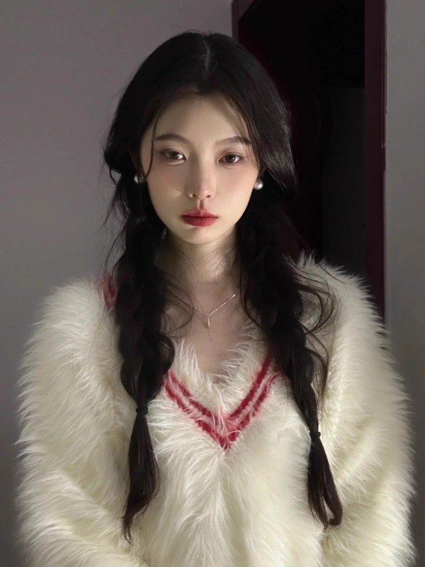 毛茸茸的軟糯針織衫女馬海毛秋冬設計感小眾慵懶風寬鬆套頭毛衣厚