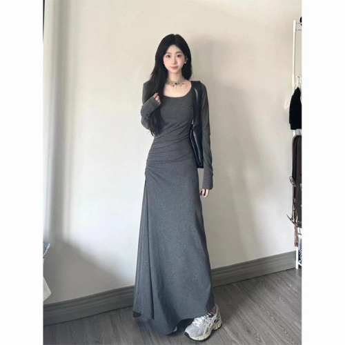 Hot Girl Pure Desire Long Sleeve Dress Women's Autumn Slim Waist Slim Gray Over-the-Knee Long Skirt Square Neck Drape Skirt