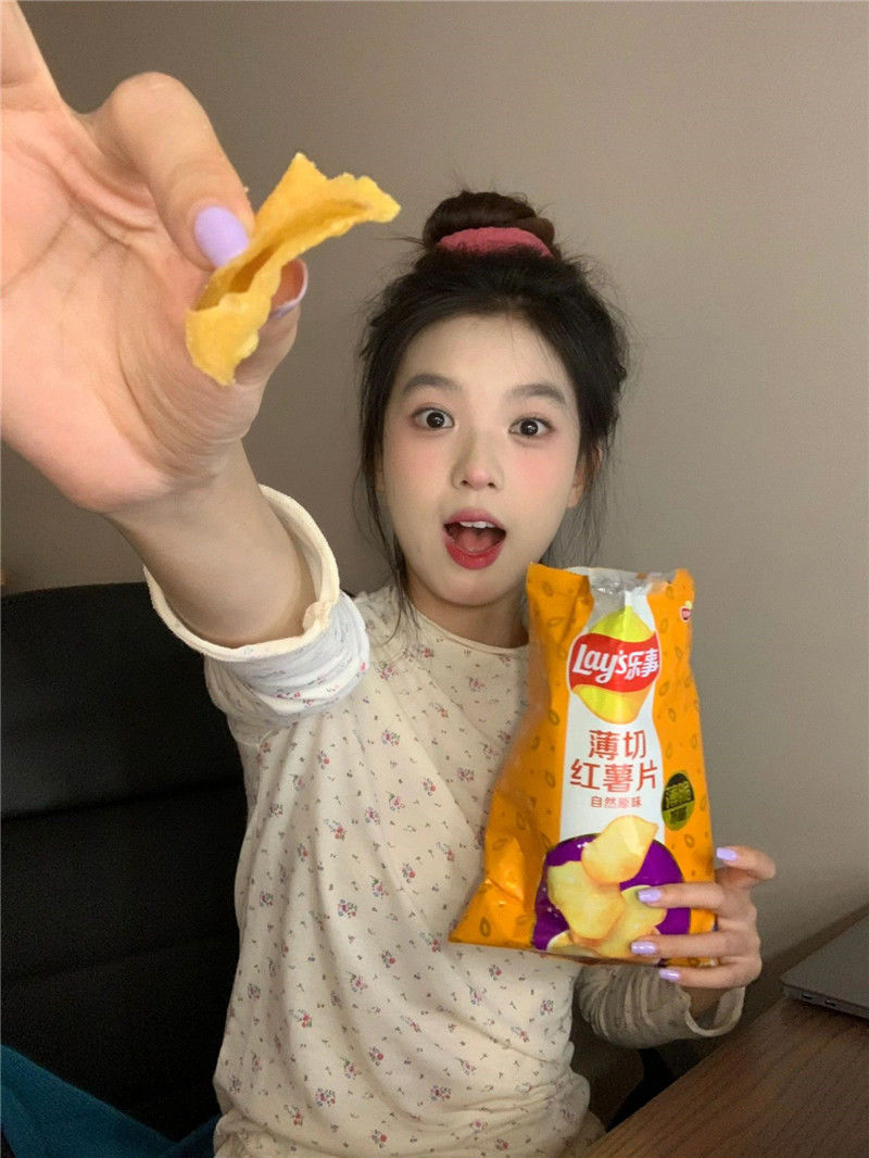 德絨半高領小碎花打底衫女春秋冬修身長袖上衣女潮