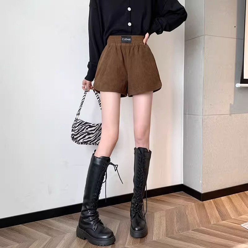 Original workmanship corduroy shorts women's autumn and winter outer wear a-line wide-leg pants 2023 new trendy high-waisted pants