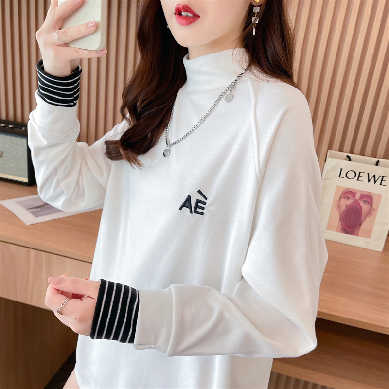 Real shot of autumn and winter new loose double-sided German velvet high collar printed warm splicing long-sleeved bottoming shirt T-shirt for women