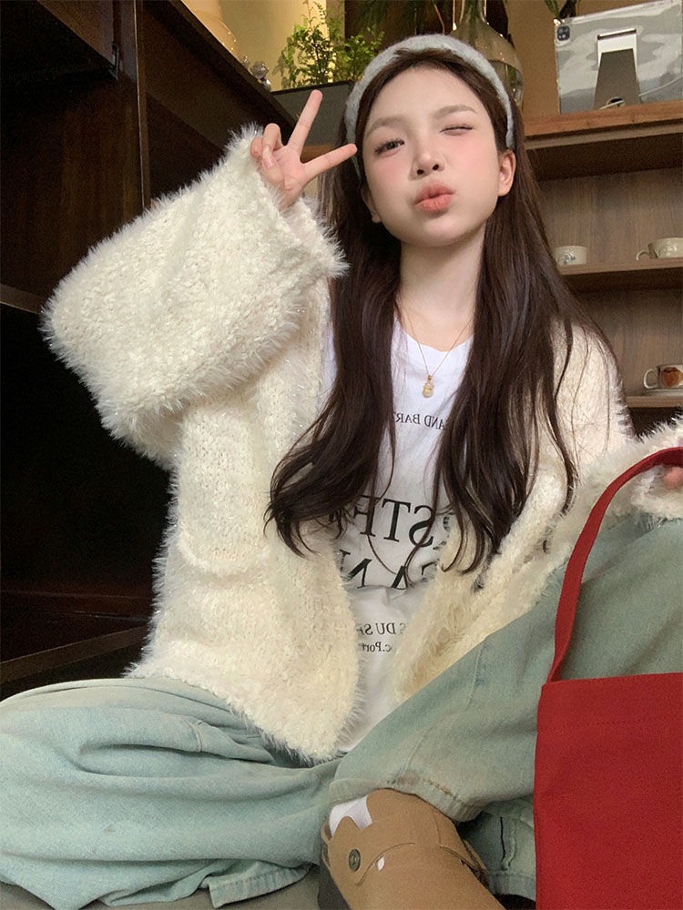 Actual shot of autumn and winter Korean chic simple grainy plush warm sweater cardigan jacket