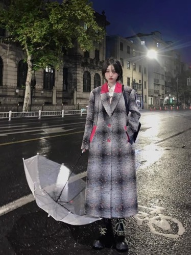 FunnJ Fangji retro Fengshen MVP plaid mid-length quilted woolen coat women's thick long woolen coat