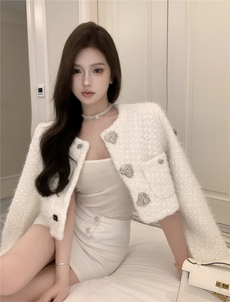 實拍桃色愛心扣特殊面料小香風外套女