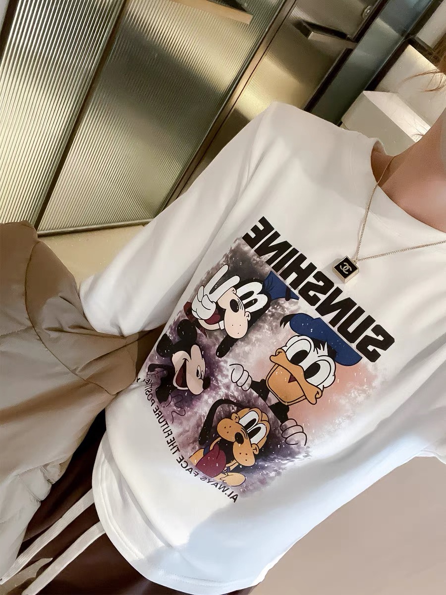 Cartoon Donald Duck Printed Bottoming T-Shirt for Women 2023 Autumn and Winter New Korean Style Casual Long Sleeve Slim Fit Versatile Top
