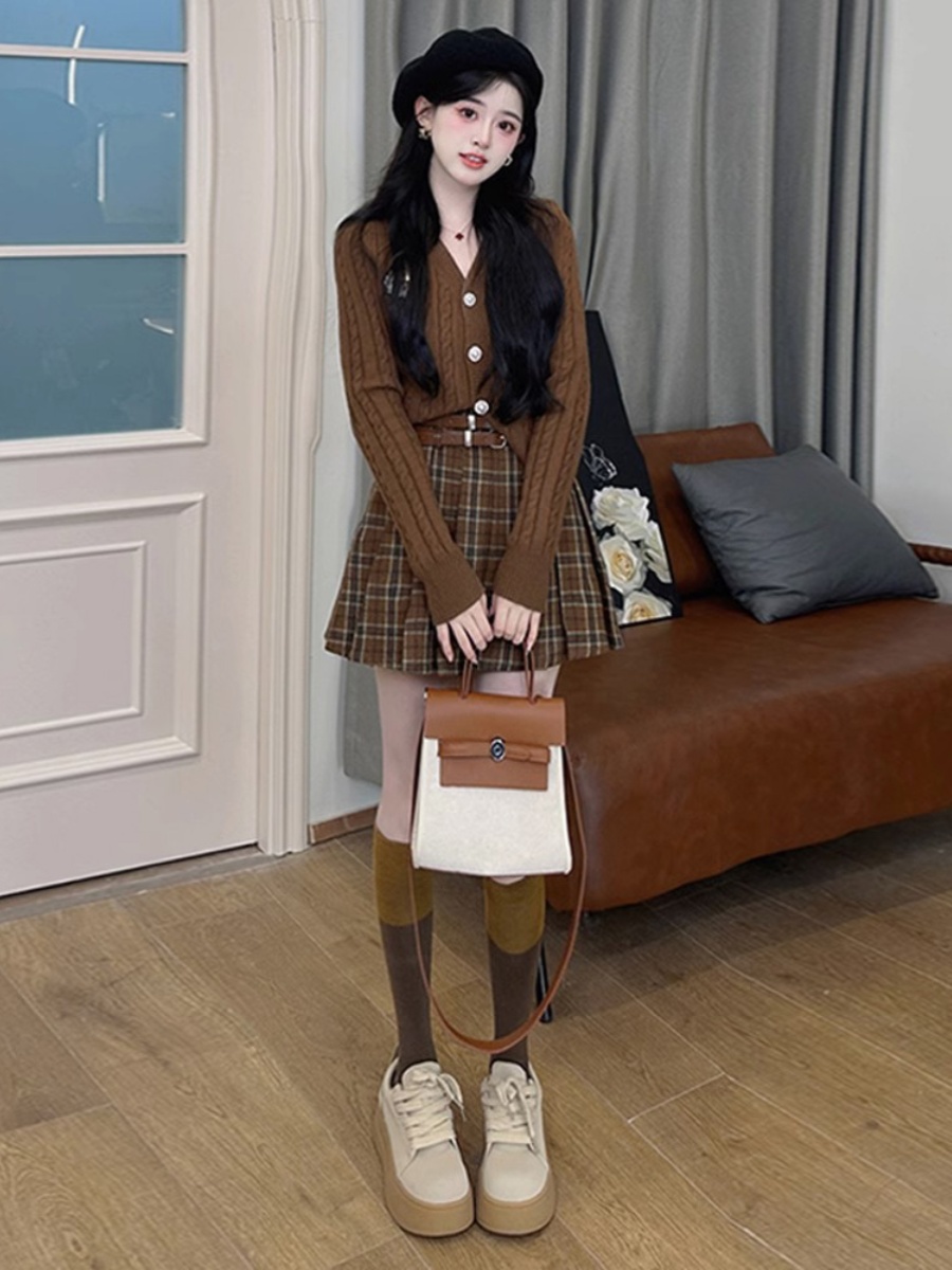 英倫風美拉德色系針織衫上衣女獨特設計感高腰短款毛衣開衫外套冬